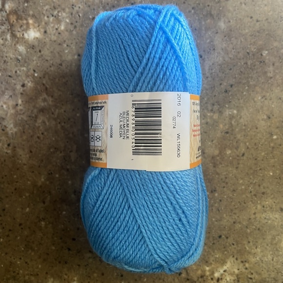 PATONS ASTRA YARN 1.75 oz 161 yds MEDIUM BLUE - Picture 3 of 4